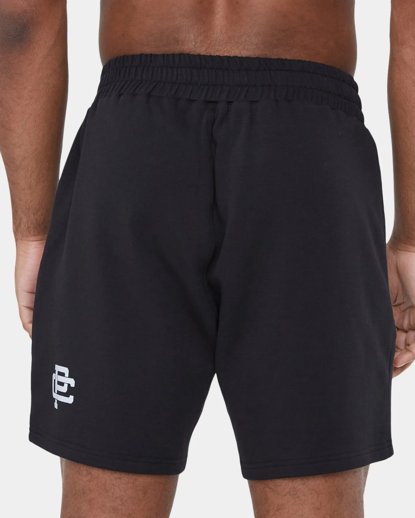 Carré Restart Training Shorts Black