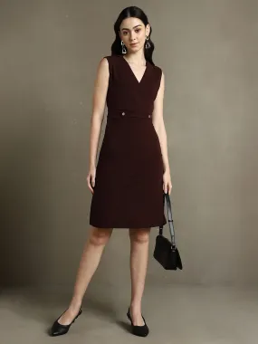 DL Woman Wine Solid V-Neck Sleeveless Dress