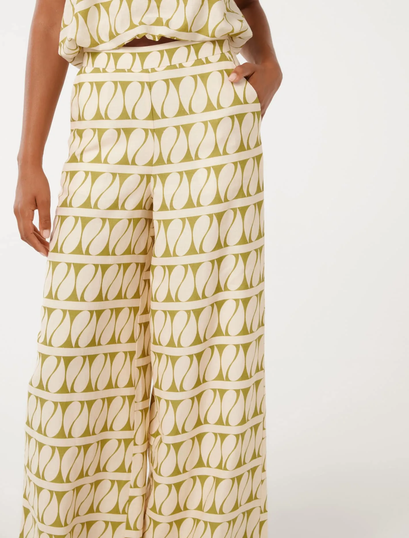 Halle Linen Wide Leg Pants