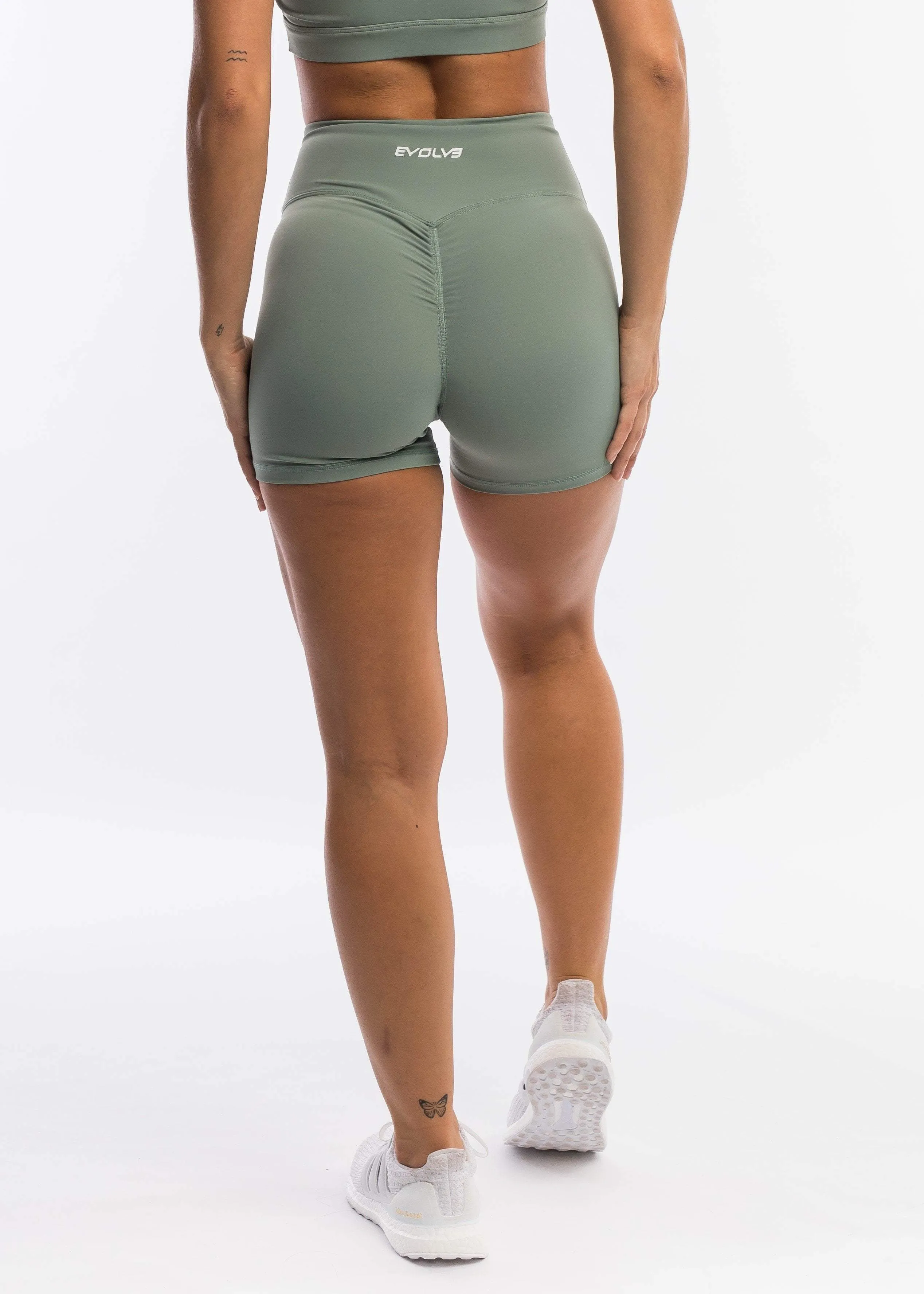 Motion Shorts - Sage