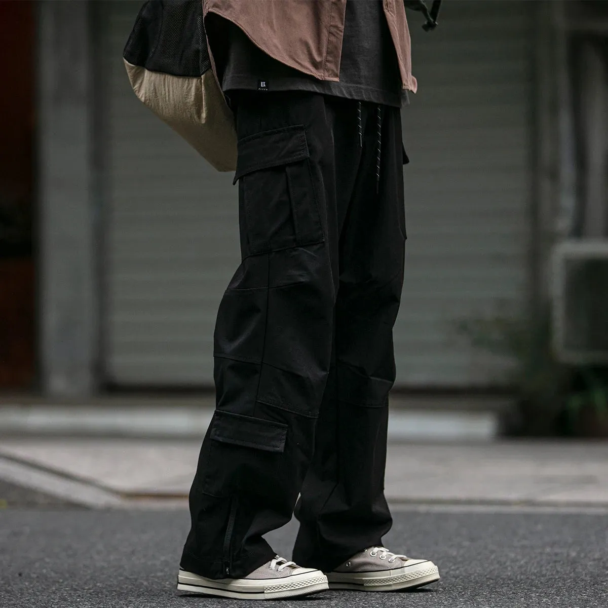 Straight Leg Twill Cargo Pants