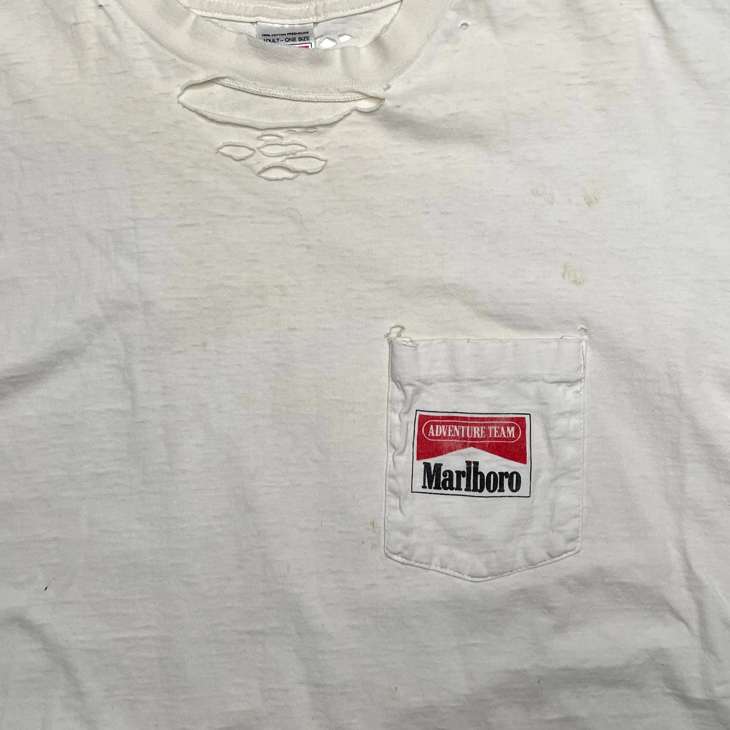 VINTAGE MARLBORO DISTRESSED TEE